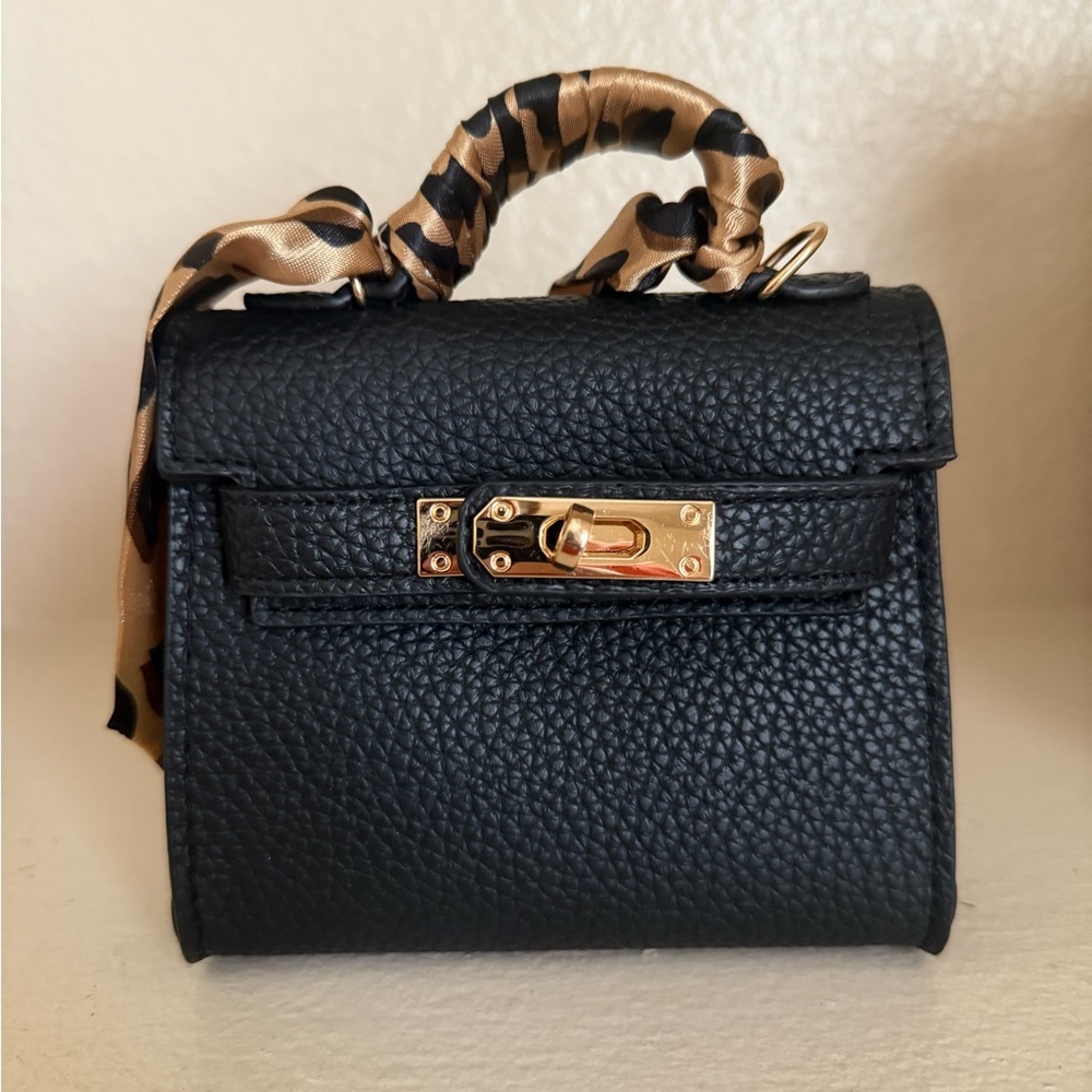 NWT Elegant Black Faux pebbled leather mini Handbag with Gold Accents - Picture 6 of 6